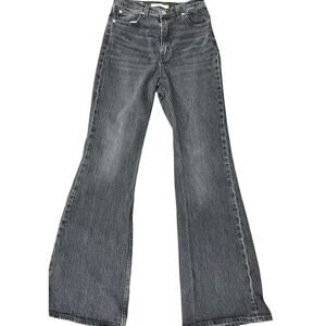 Levi’s Premium 70s High Flare Jeans Black Wash High Rise Size 26